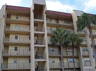 3755 Via Poinciana APT 501, Lake Worth, FL 33467