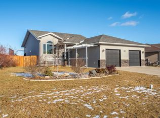 4916 59th Ave, Cold Lake, AB T9M 0C2