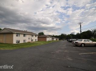 2725 Virginia Ave N APT 3, New Hope, MN 55427