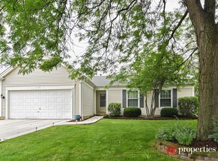 1157 Plymouth Ct, Carol Stream, IL 60188
