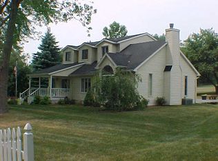 5812 Clarkston Rd, Clarkston, MI 48348