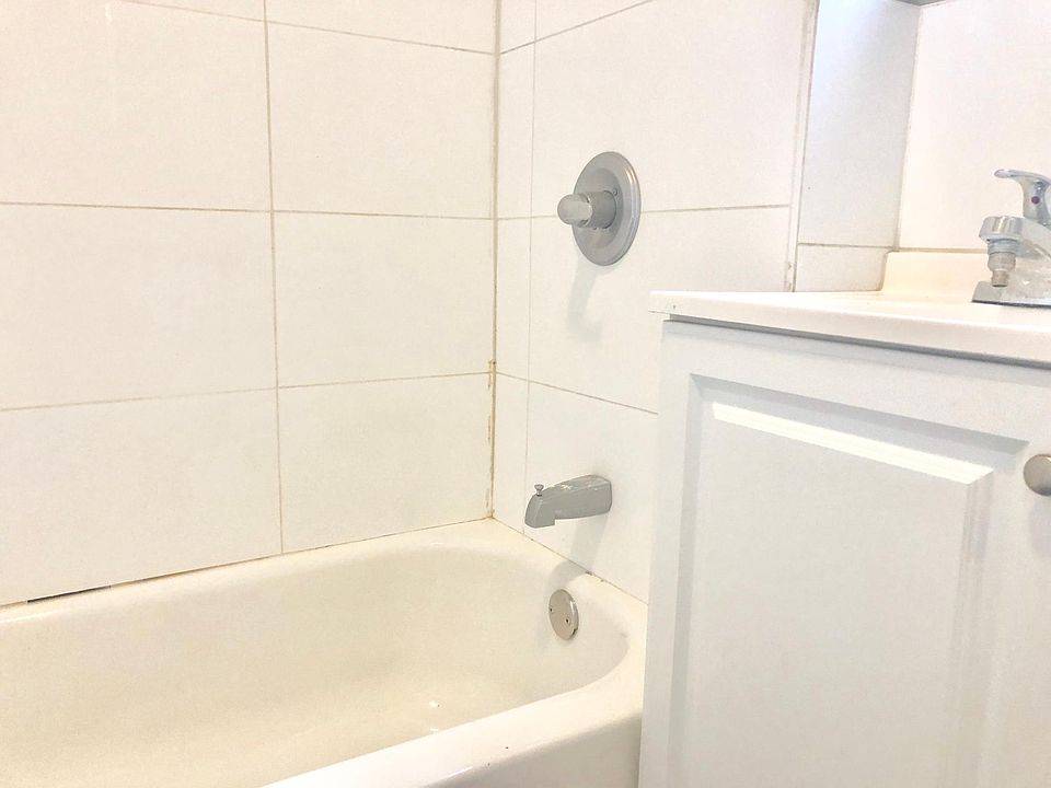 2nd image of 12 Clendenny Ave #2