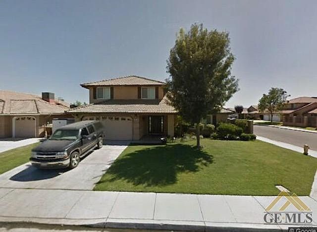 2nd image of 581 Martha Ave