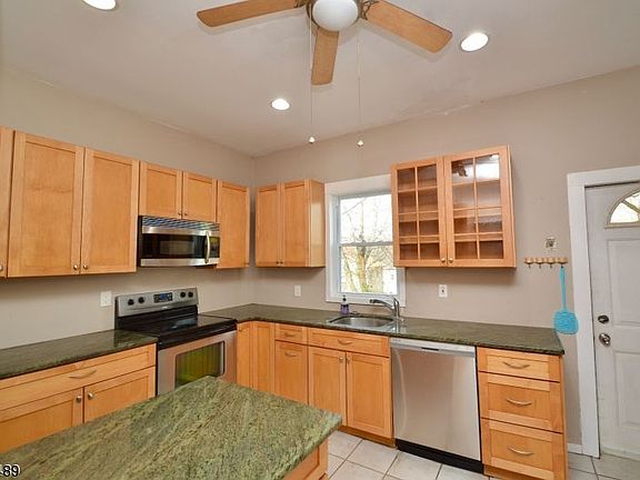 4th image of 173 Academy St #2