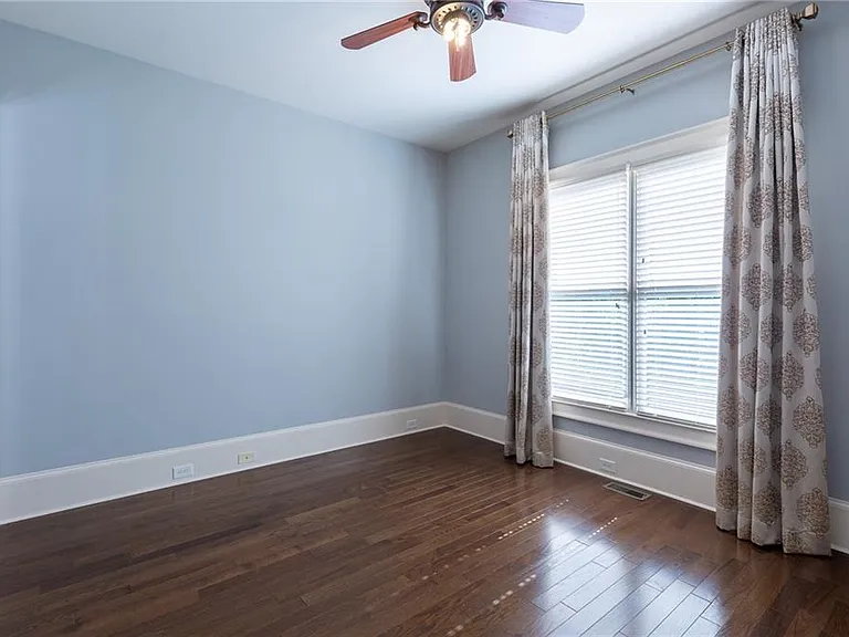 2360 Manor Creek Ct — Photo 27