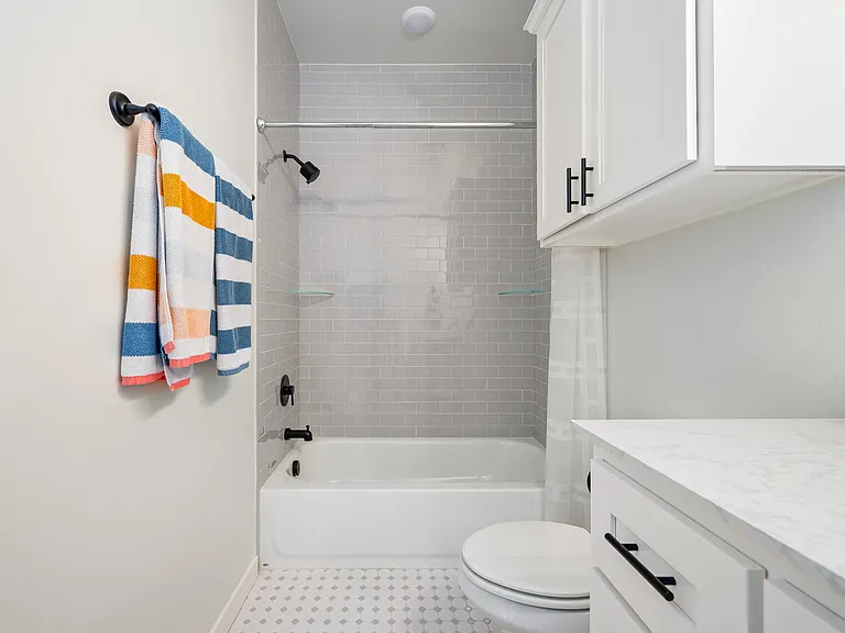 2424 Ridge Pine Rd — Photo 22