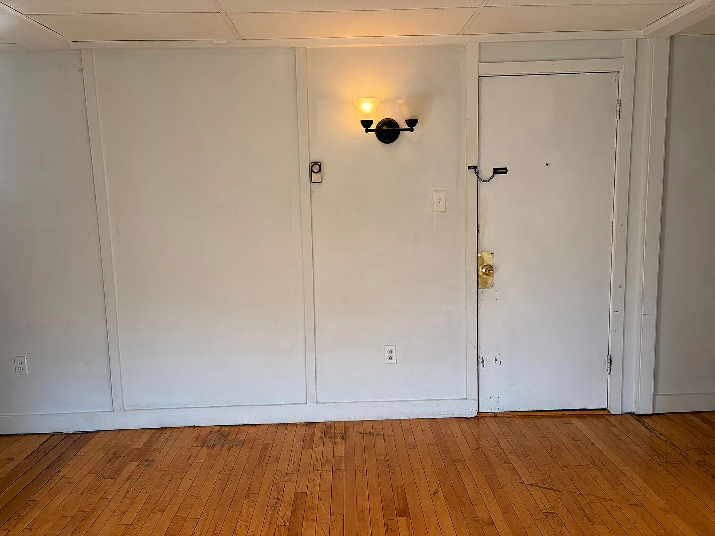91 Pleasant — Photo 3