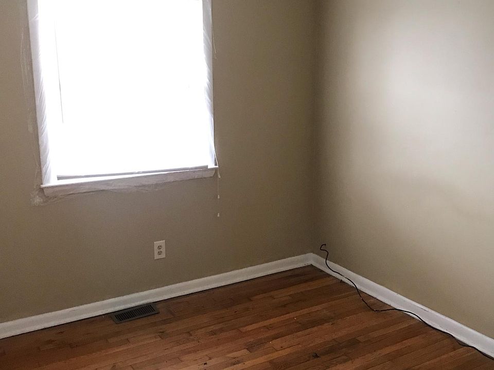 1st image of 1843 Balfour Dr