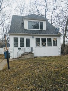 857 Michigan Ave E, Battle Creek, MI, 49014