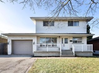 156 Rainbow Dr, Hamilton, ON L8K4E9