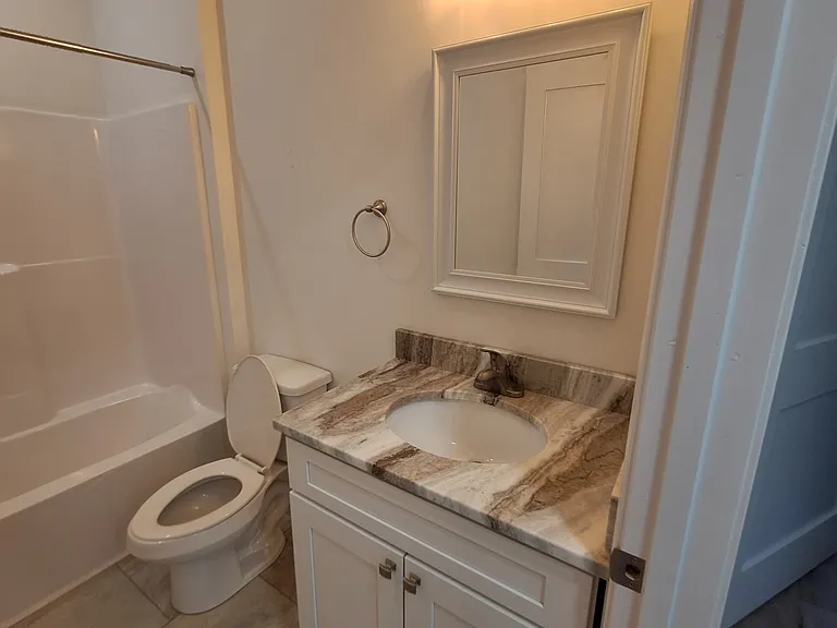 9 Jefferson St — Photo 21