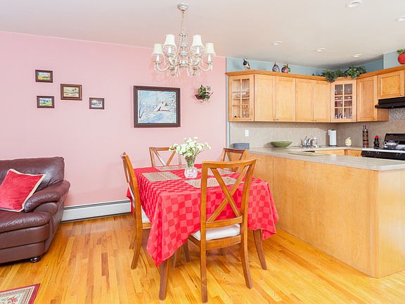 3rd image of 447 95th St APT 1C