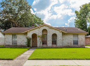 12211 Meadow Berry Dr, Meadows Place, TX 77477