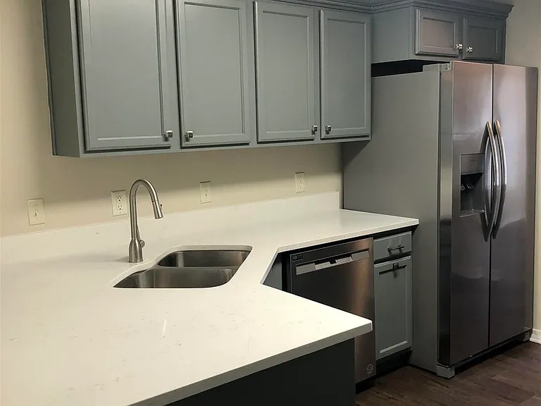 1044 Woodlore Cir — Photo 5