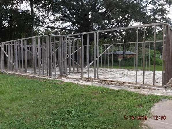 268 Legion Dr, Marksville, LA 71351