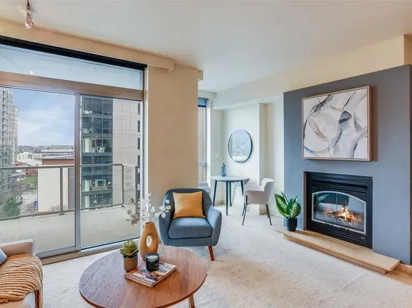 10610 NE 9th Place #1408, Bellevue, WA 98004