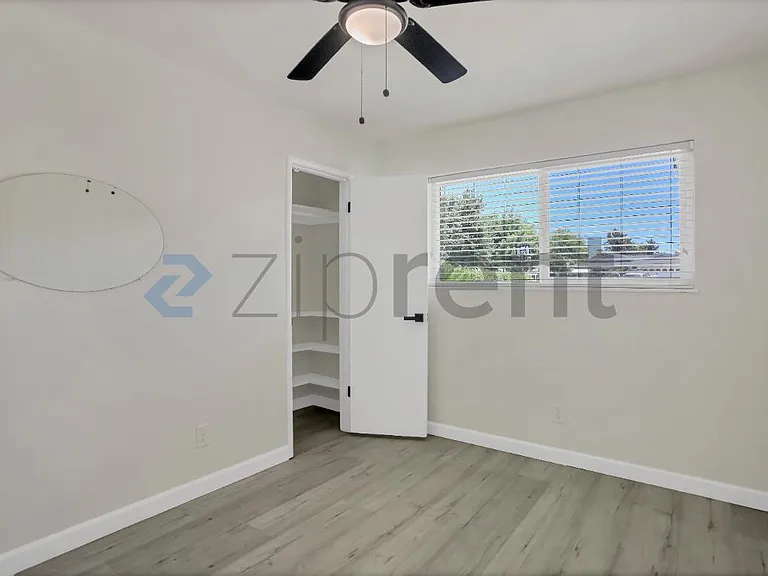 3097 W Sussex Way — Photo 12