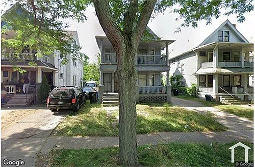 9000 Yale Ave Photo 1