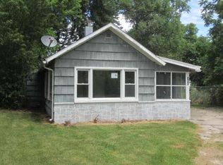 730 Washington Ave, Temperance, MI 48182