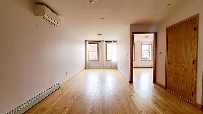 Rented by Matthew Gros-Werter, LREB  | media 2