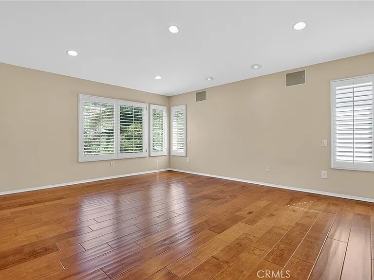 20543 Pesaro Way — Photo 31