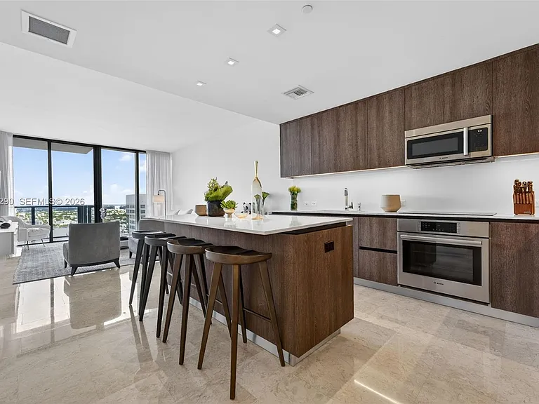 88 SW 7th St #2408 — Photo 4