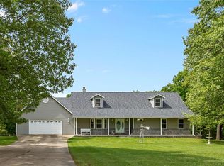 3390 Watson Rd, Festus, MO 63028