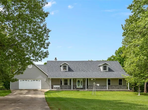 3390 Watson Rd, Festus, MO 63028