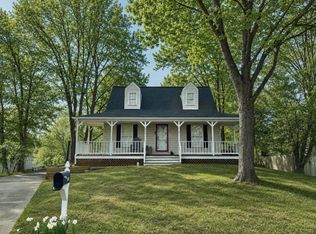 5705 Sailstone Ln, Woodbridge, VA 22193