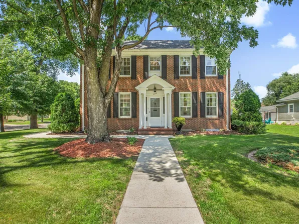 426 S Armstrong Ave, Litchfield, MN 55355