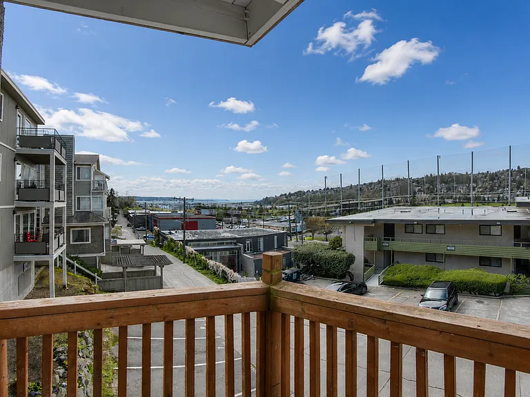 Whiterock Apartments — Photo 35