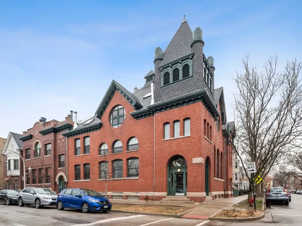1117 W Barry Ave #6, Chicago, IL 60657