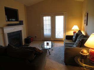 319 College Rd UNIT 304, Greensboro, NC 27410