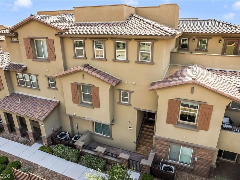 1st image of 181 Petaluma Valley Dr