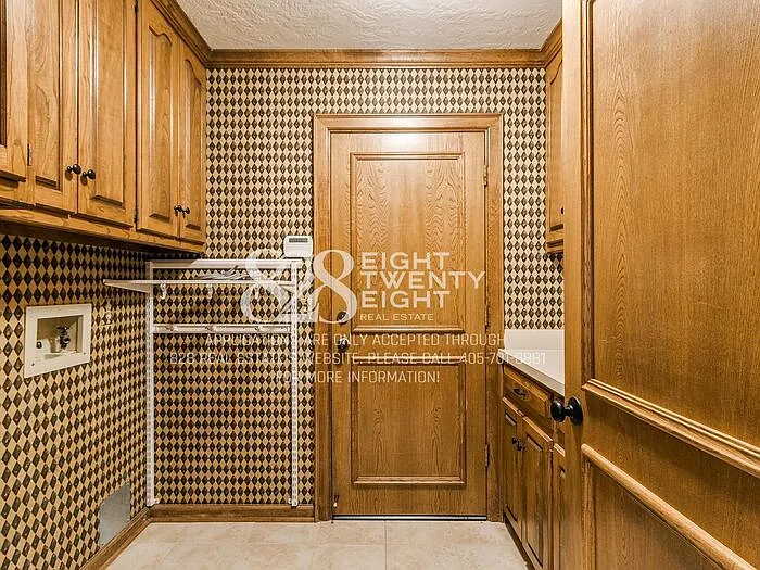 3723 Barwick Ct — Photo 56