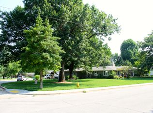 1005 E Portland St, Springfield, MO 65807