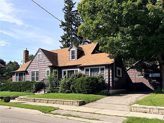 2nd image of 96 Orchard Ave
