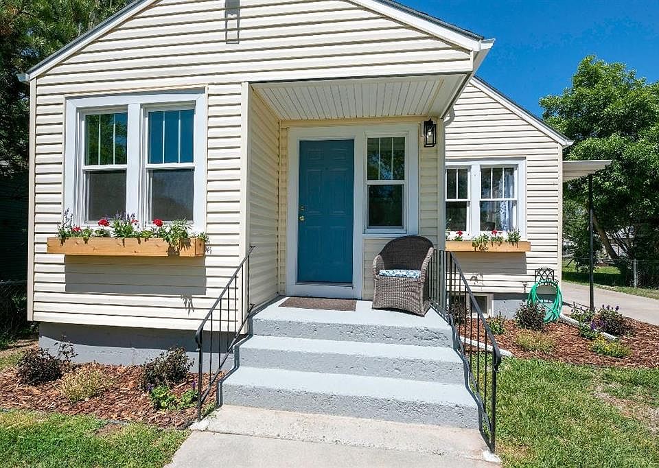 1st image of 635 Terry Ave
