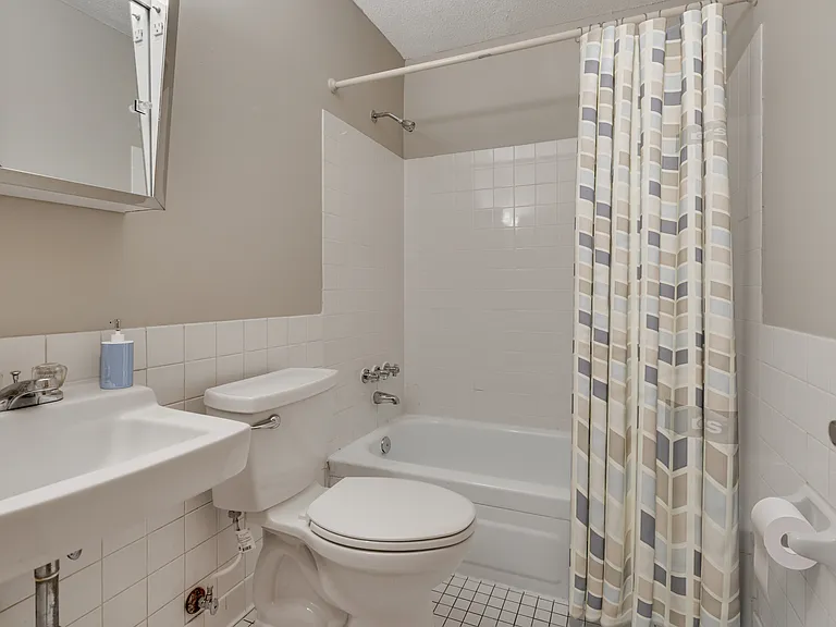 Franklin Villa — Photo 7