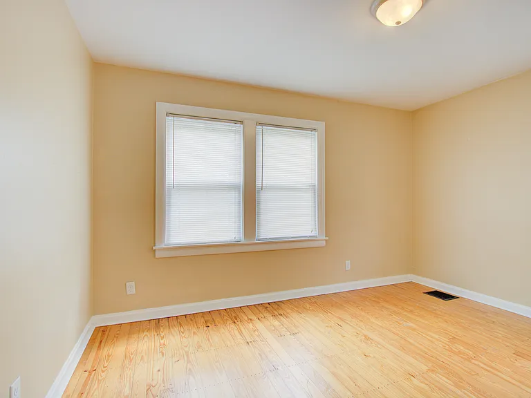 100 W Central Ave — Photo 18