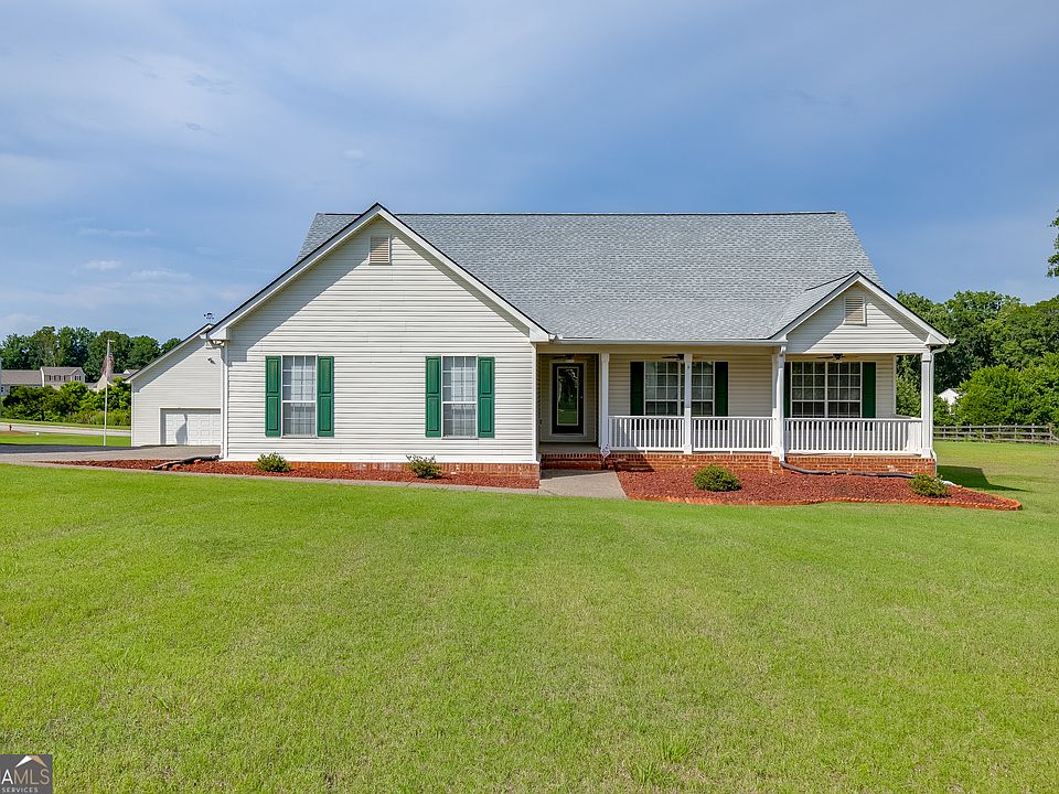 1st image of 352 Olde Wick Trl