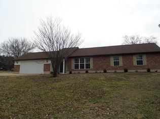 5910 Golden Pond, Villa Ridge, MO 63089
