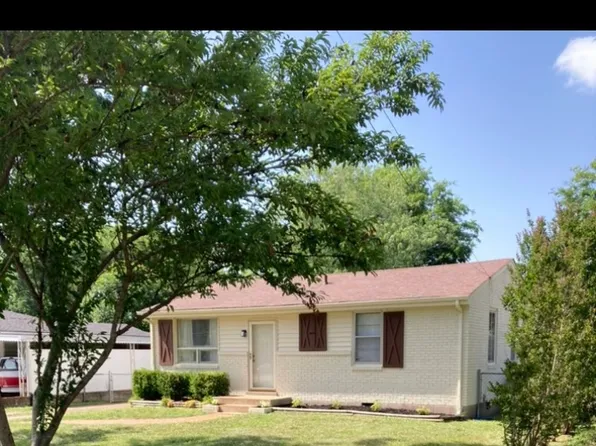 1110 Bell Grimes Ln, Nashville, TN 37207