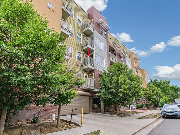 5th image of 3590 Pennsylvania St #105