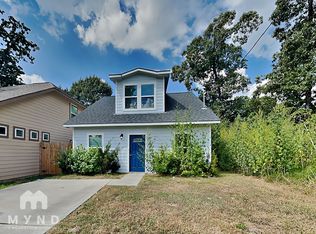 850 Palmdate, Montgomery, TX 77316