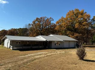 183 State Road V, Long Lane, MO 65590