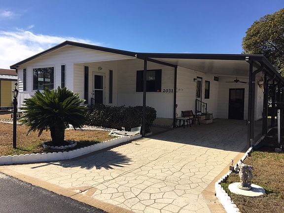 3rd image of 2031 Oriole Ln