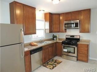 9465 Mackenzie Rd, Saint Louis, MO 63123