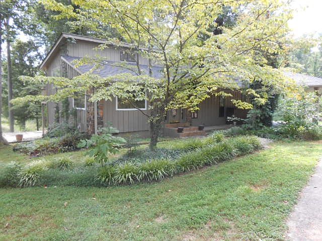 1st image of 225 Silent Brook Dr