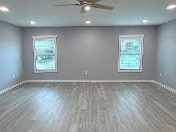 2nd image of 1714 Jasmine Ave #3